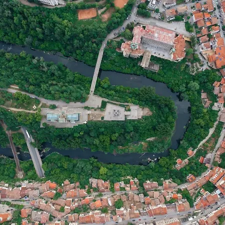 فندق Bridges فيليكو ترنوفو