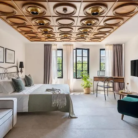 فندق Bridges فيليكو ترنوفو