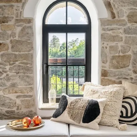 ホテル Bridges 5*