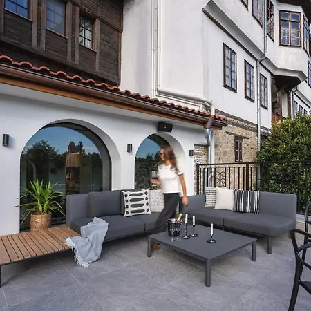 Bridges ホテル ヴェリコ・タルノヴォ